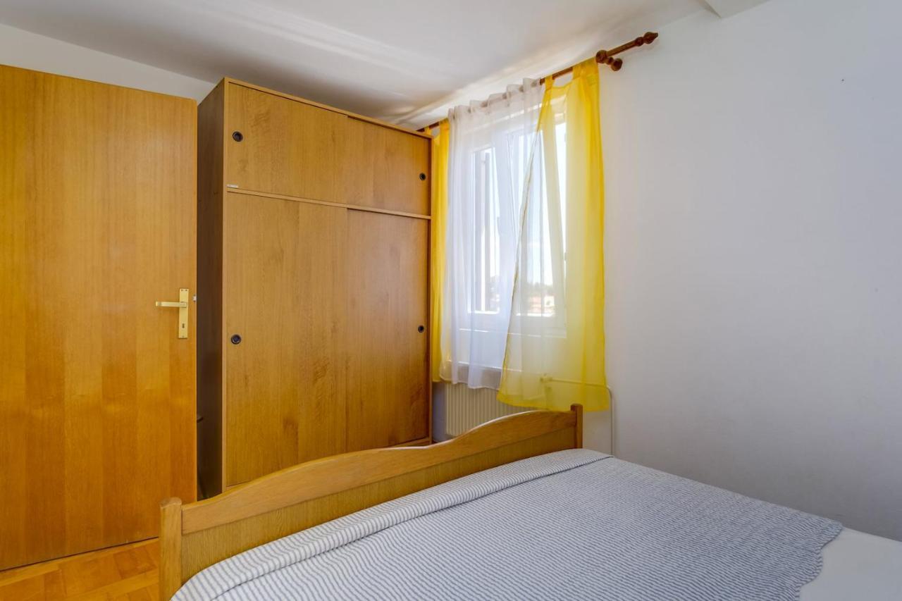 Apartmani Nadalina Велі-Лошинь Екстер'єр фото