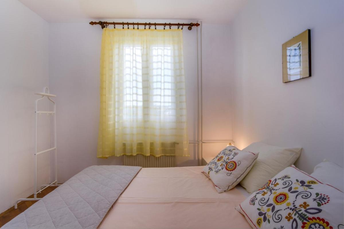 Apartmani Nadalina Велі-Лошинь Екстер'єр фото