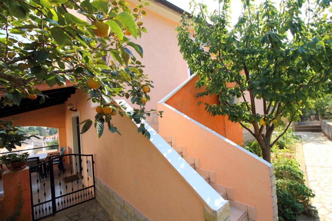 Apartmani Nadalina Велі-Лошинь Екстер'єр фото