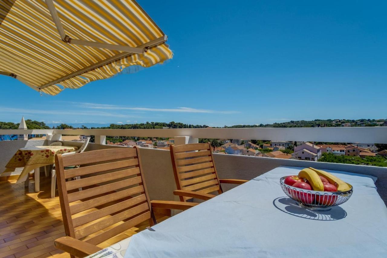 Apartmani Nadalina Велі-Лошинь Екстер'єр фото