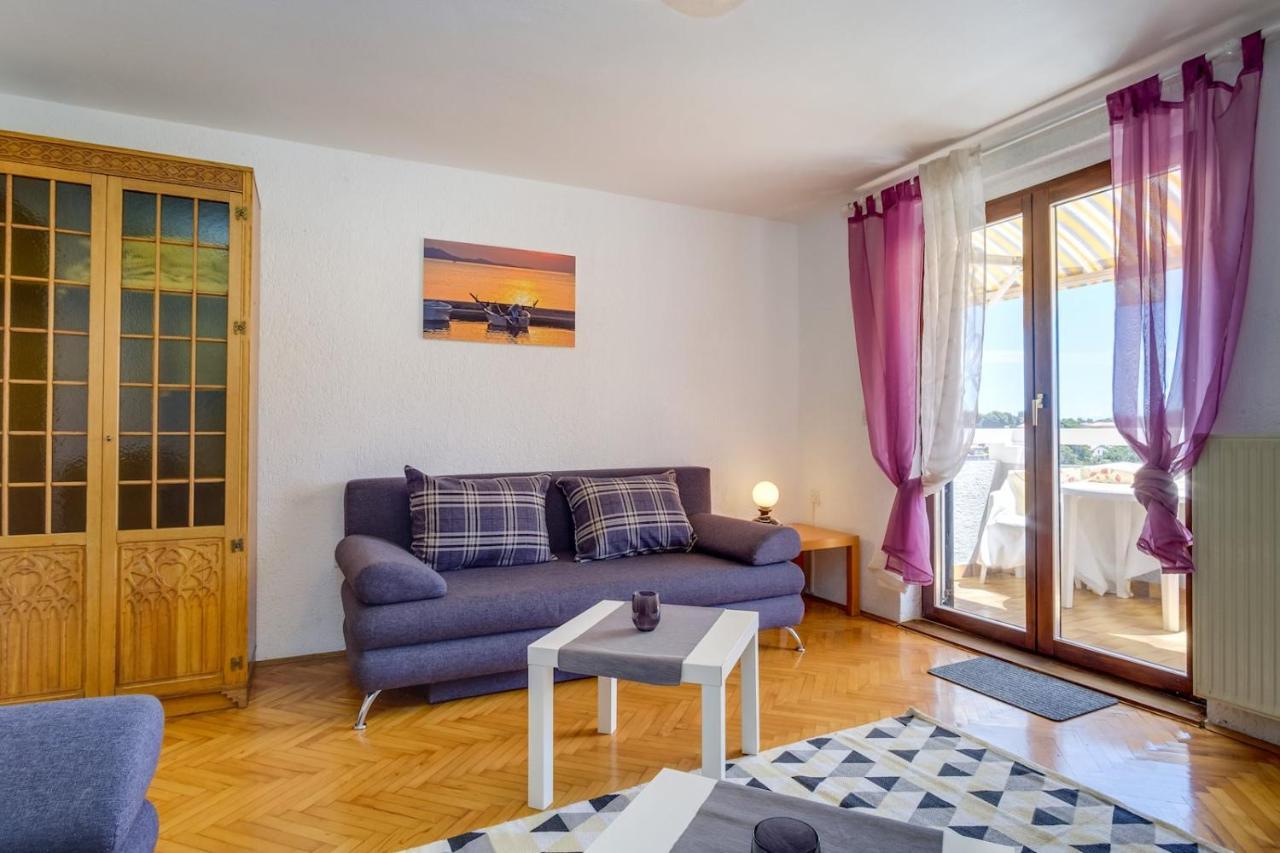 Apartmani Nadalina Велі-Лошинь Екстер'єр фото