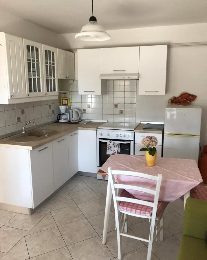 Apartmani Nadalina Велі-Лошинь Екстер'єр фото