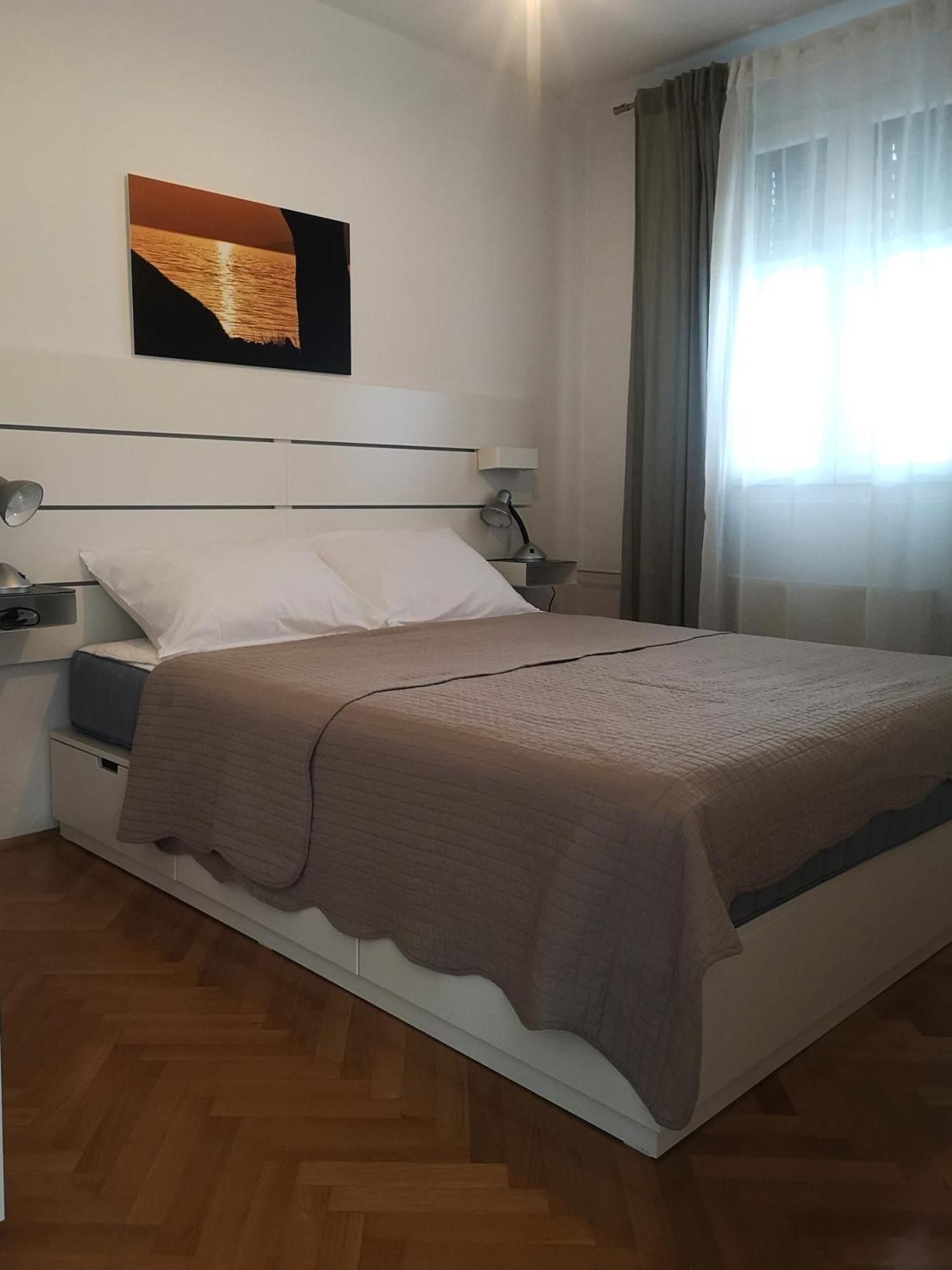 Apartmani Nadalina Велі-Лошинь Екстер'єр фото